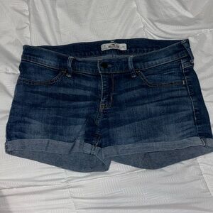 holister denim shorts